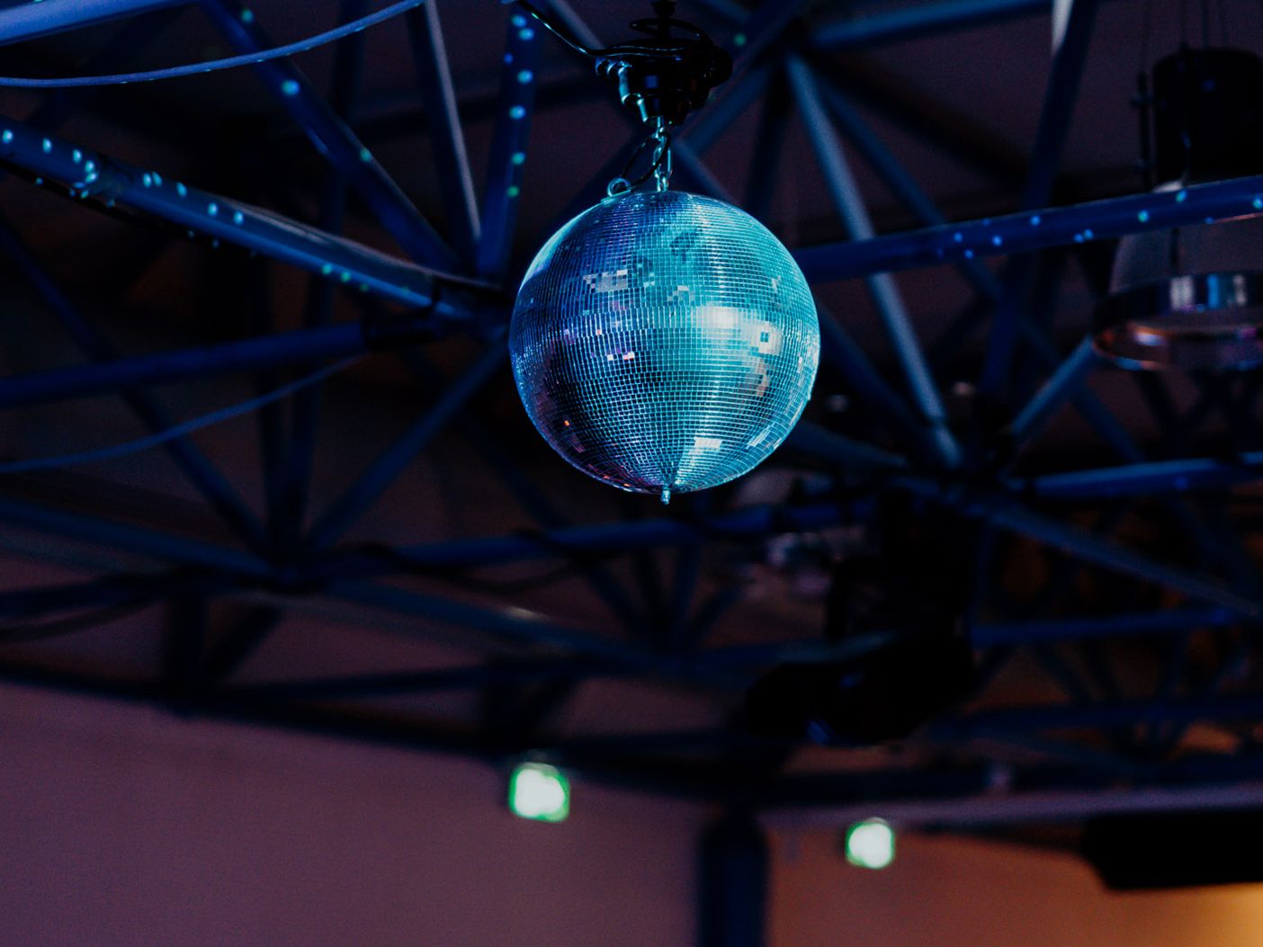 Discokugel bei einer Party